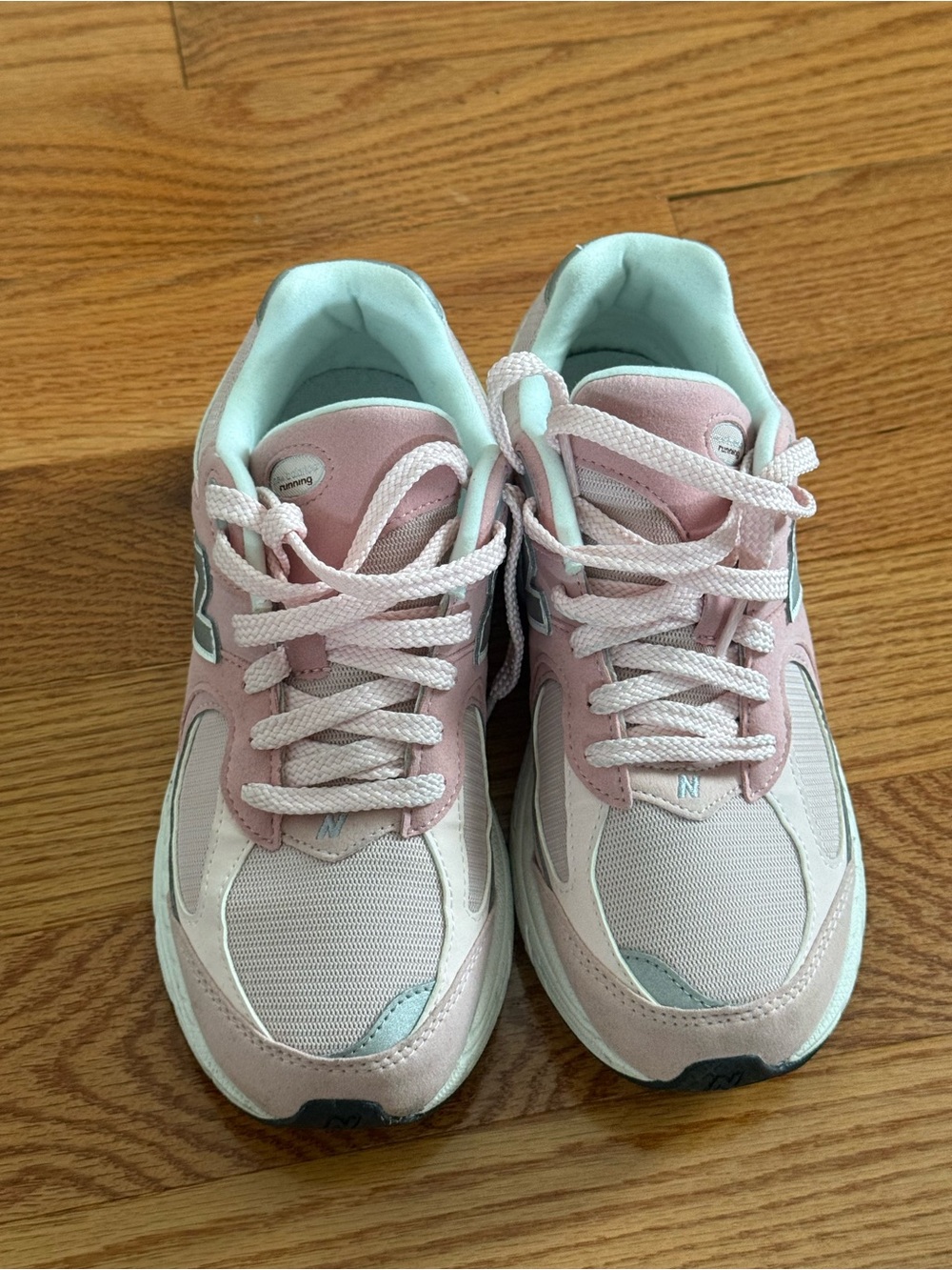 New Balance Women's Pink and gray Running Sneakers